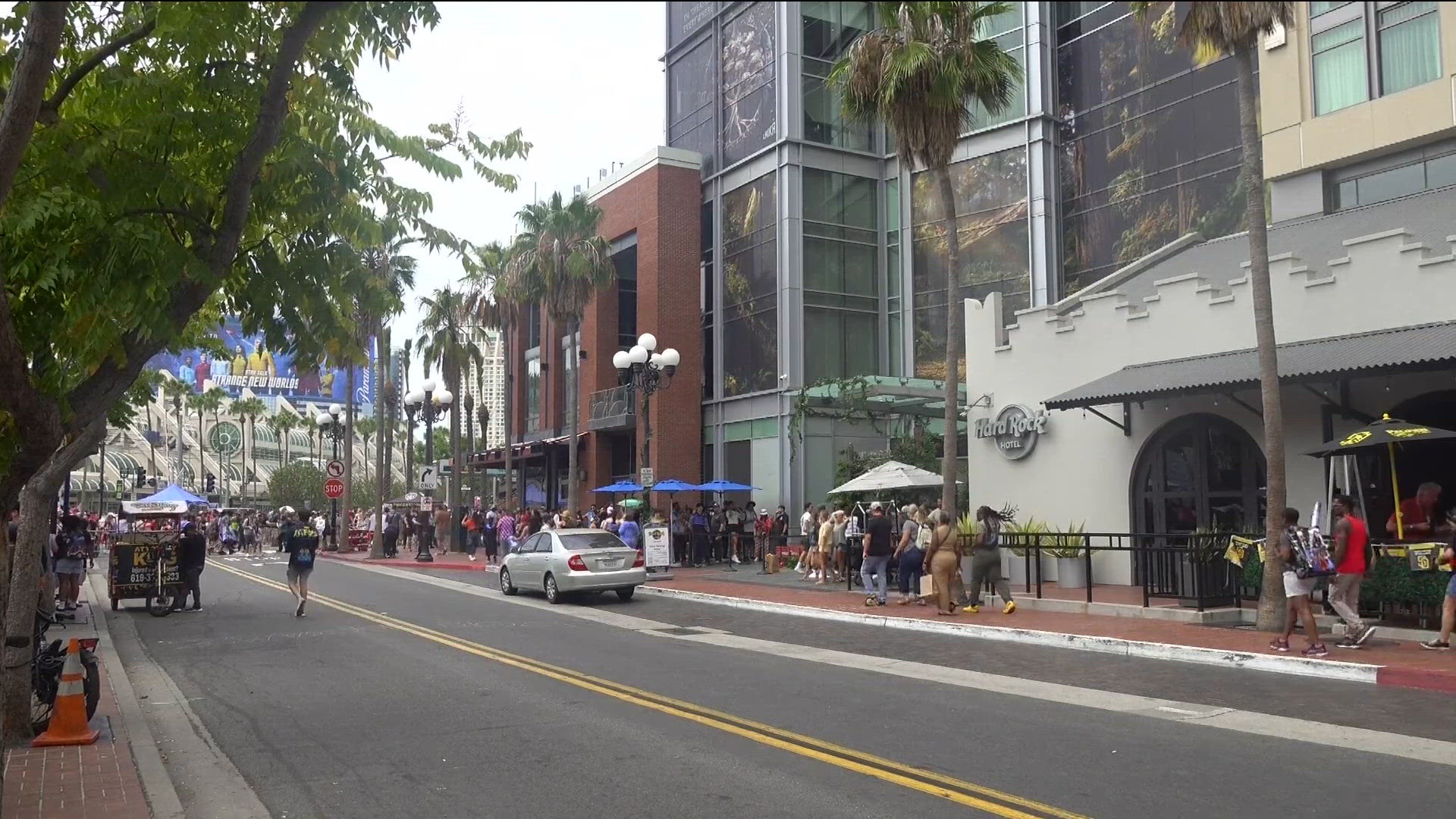 Example Interview Hotel Comic-Con's discounted hotel rooms save attendees hundreds, but they're ...