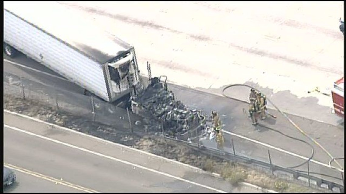 Big rig fire snarls traffic in Mission Valley | cbs8.com