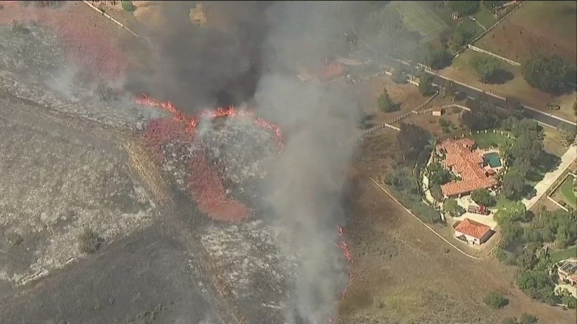 Mission Fire | Fire crews stop brush fire in Bonsall after it burns 20 ...