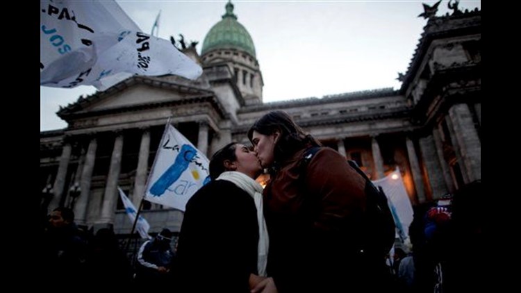 Argentina Legalizes Gay Marriage In Historic Vote Cbs8 Com   3ae9e6eb 444f 4439 97af 1f8456325083 750x422 