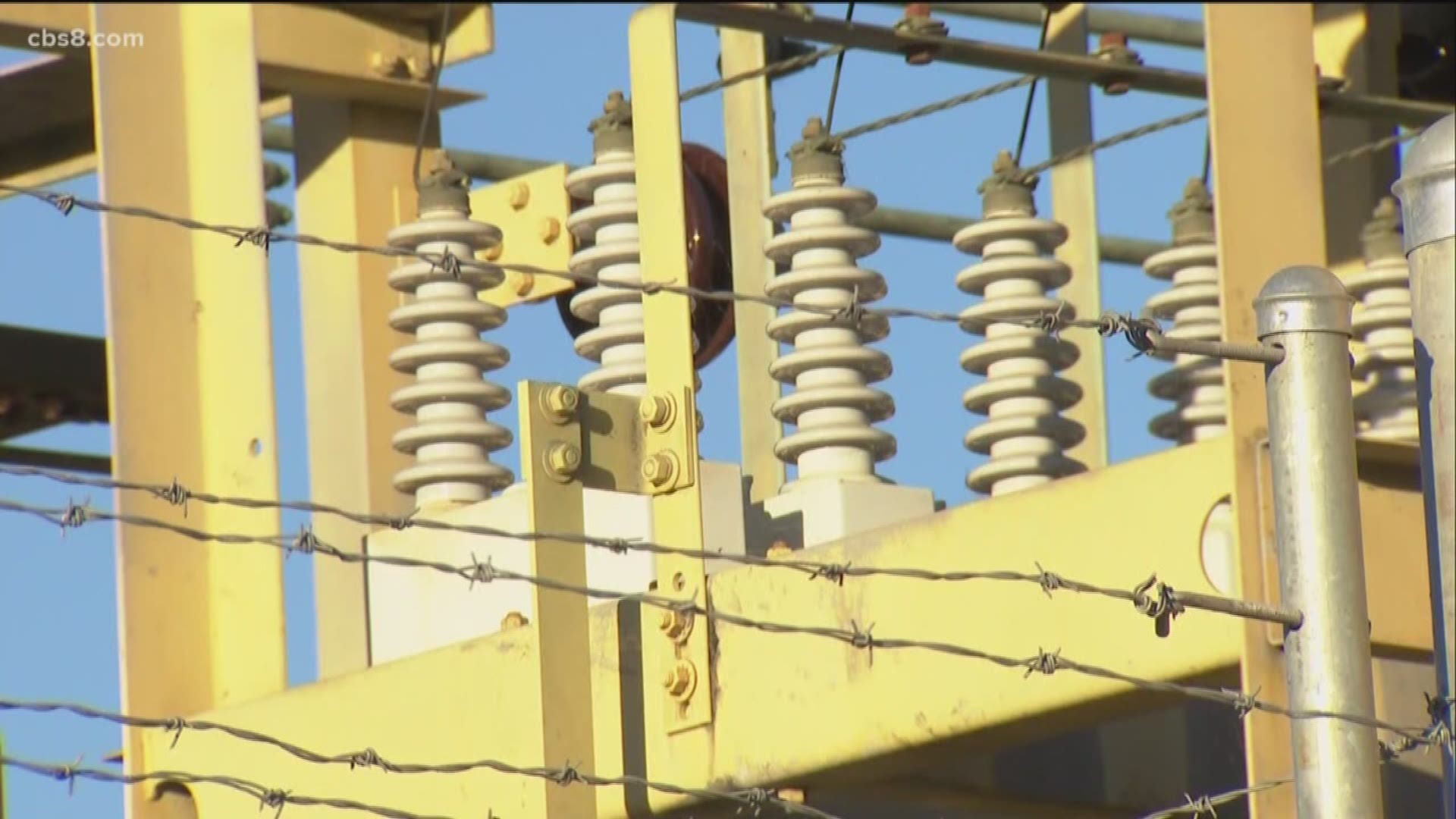 Power restored to thousands of SDG&E customers, but thousands more still in the dark.