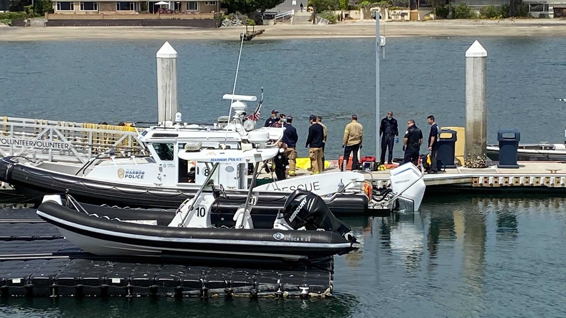 2 dead, 23 transported to hospitals after boat capsizes off Point Loma - Vimarsana News