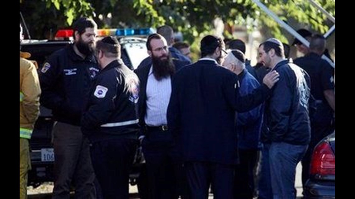 2 men shot outside LA synagogue | cbs8.com