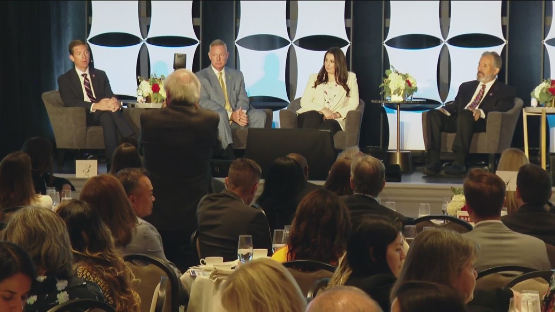 San Diego congressional leaders attend San Diego luncheon following debt ceiling vote