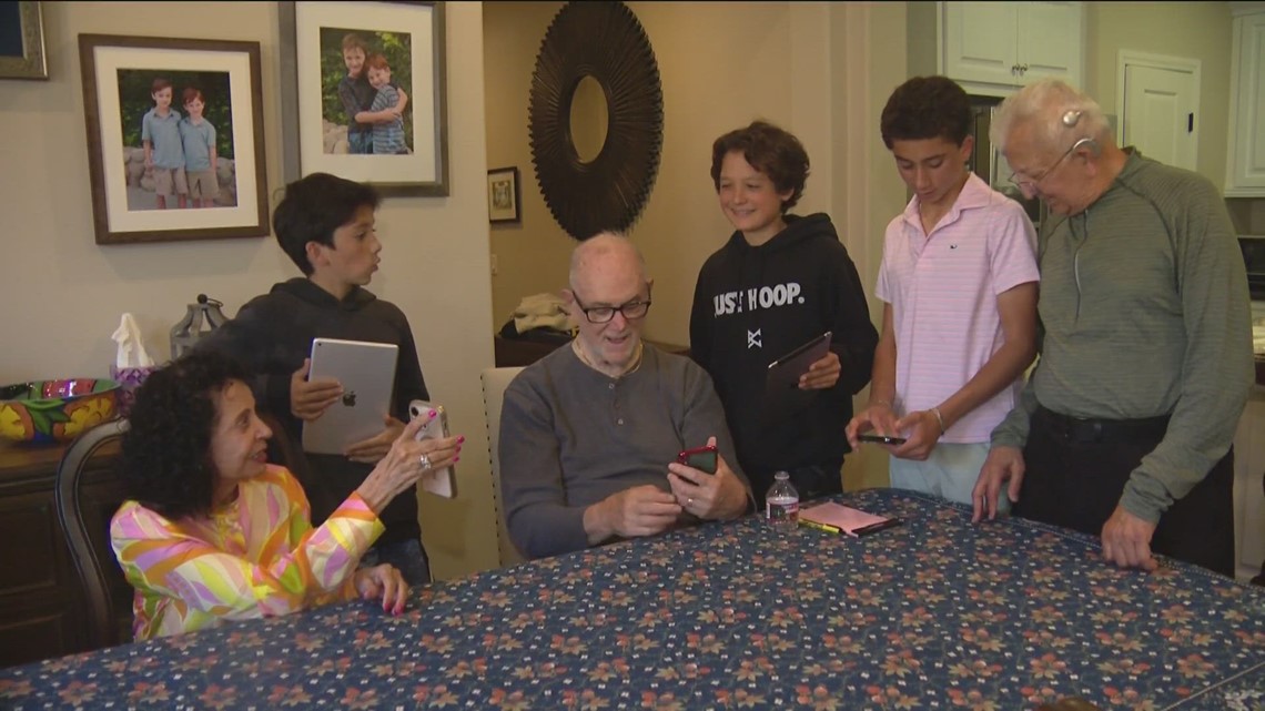 Tech-Angles to the rescue, connecting San Diego seniors through - Vimarsana News