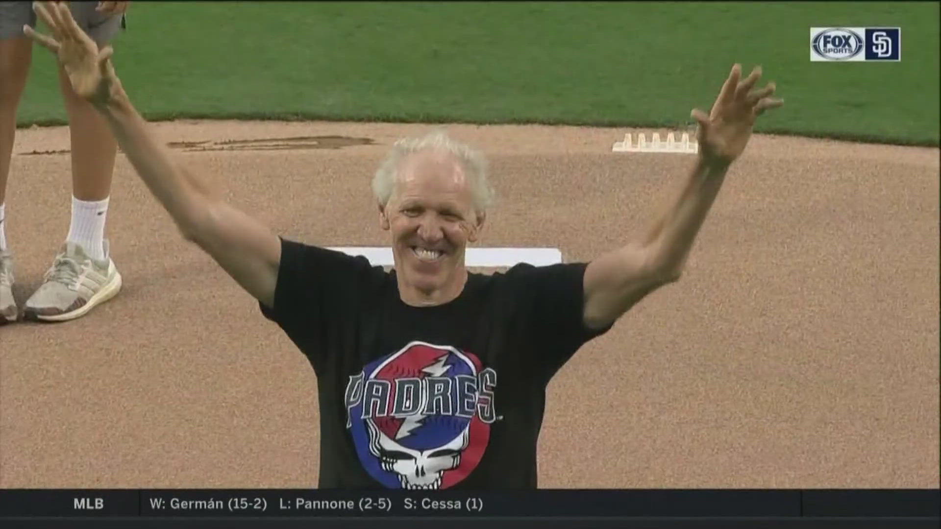 cbs8.com - TEGNA Digital - Amazon adds 3.5% surcharge on third-party sellers, citing rising fuel and logistics costs