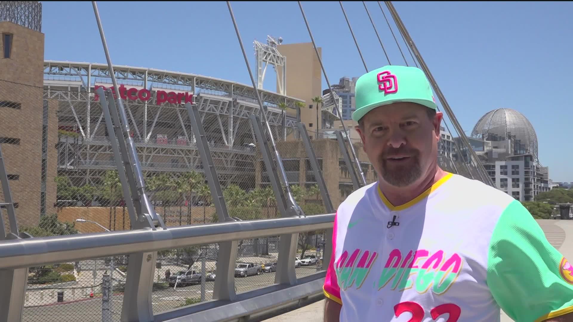padres white and pink jersey