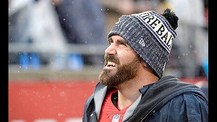 Los Angeles Rams sign Eric Weddle to two-year contract