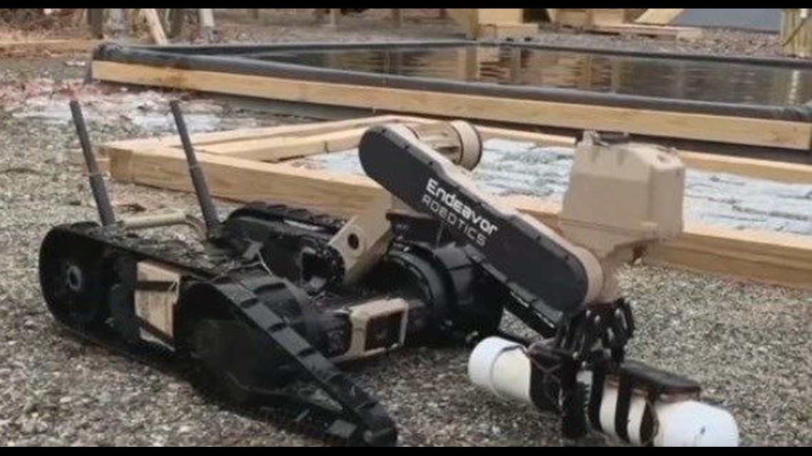 A look at new and advanced robots the U.S. military is testing out ...