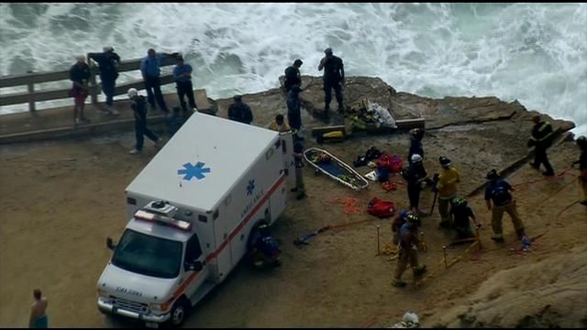 Surfers rescued at Sunset Cliffs