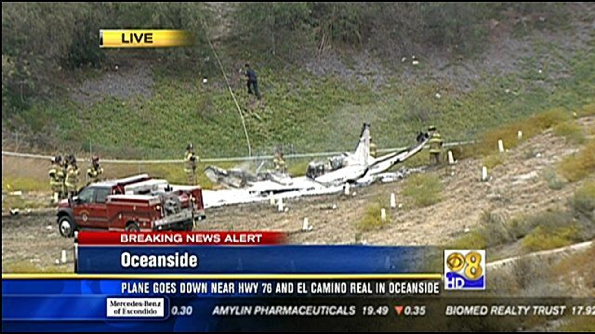 Small plane crashes in Oceanside, killing pilot