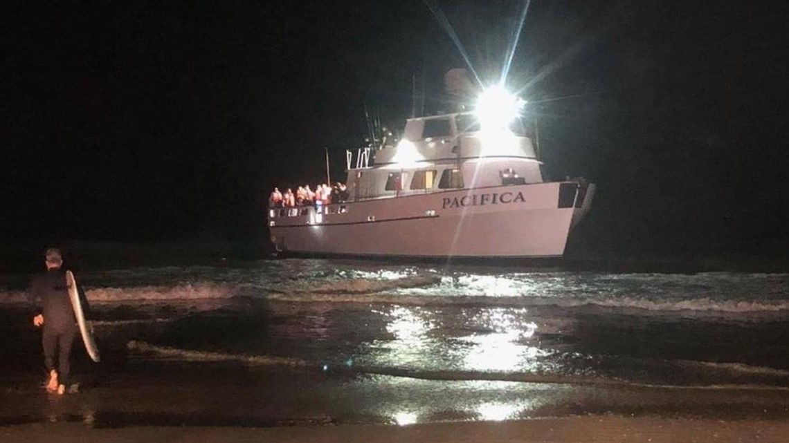 21 Passengers Rescued After Boat Runs Aground On Mission Beach