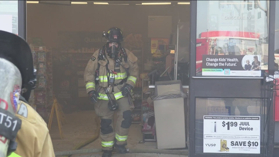 Man arrested, 2 women injured in supermarket fire