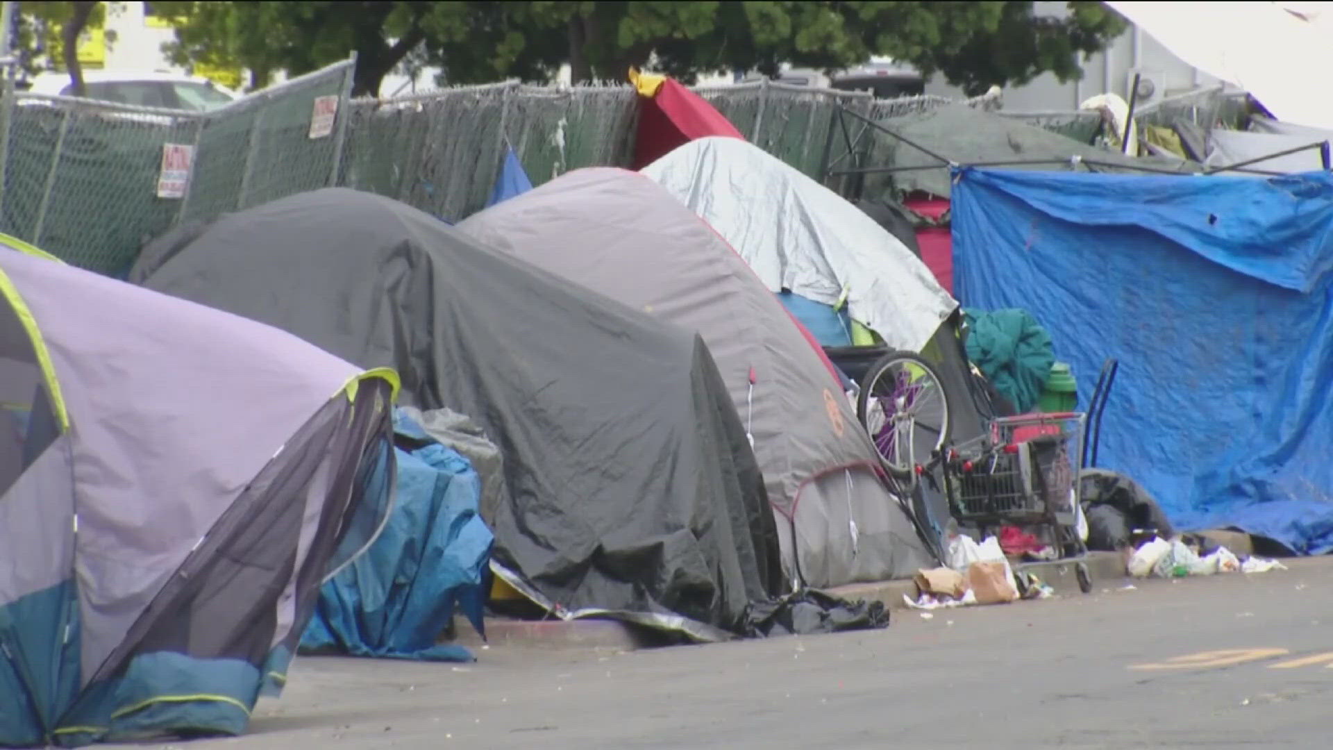 San Diego considers sites for new homeless shelter | cbs8.com