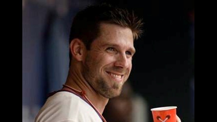 Cliff Lee forgoes an extra $30M to rejoin Phillies