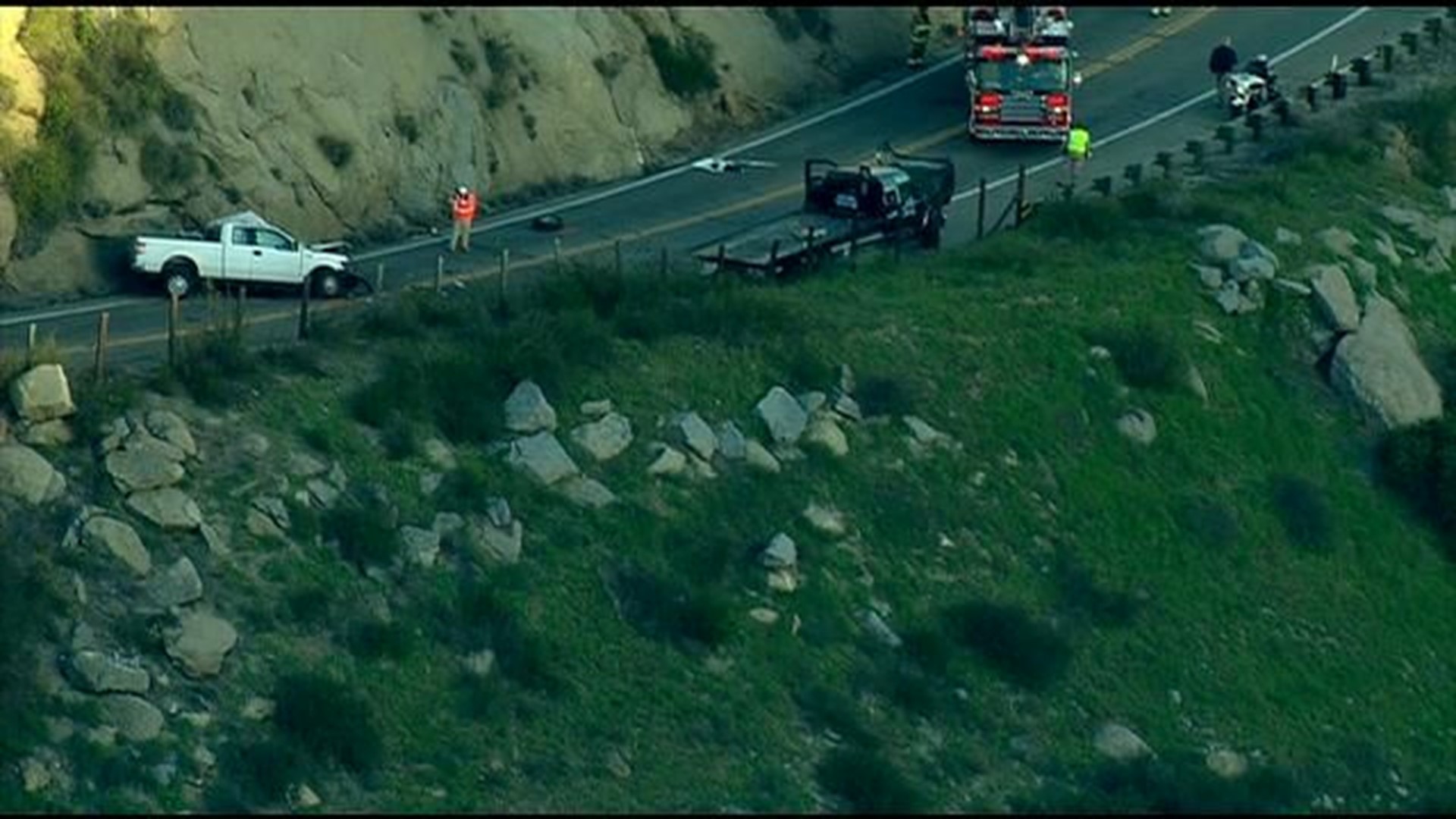 3 killed in headon crash in Valley Center, passenger who fled located