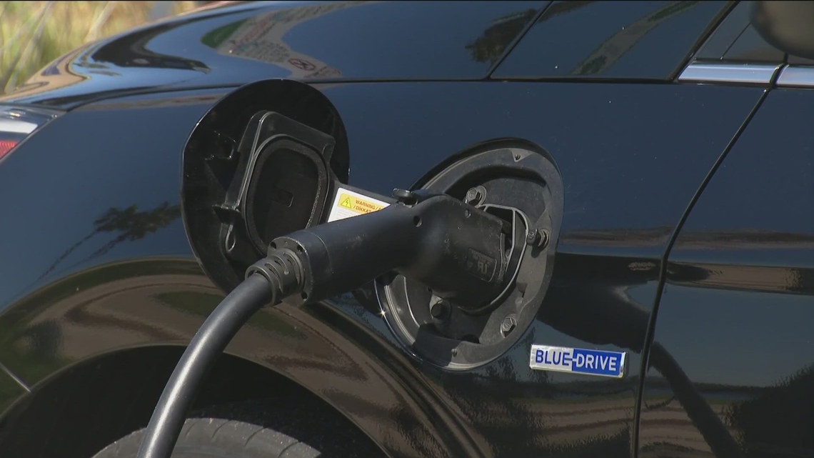 San Diego expands EV charging to underserved areas