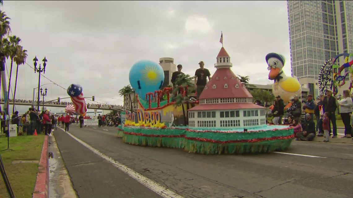 2022 Holiday Bowl Parade | Sights and sounds from Downtown San Diego
