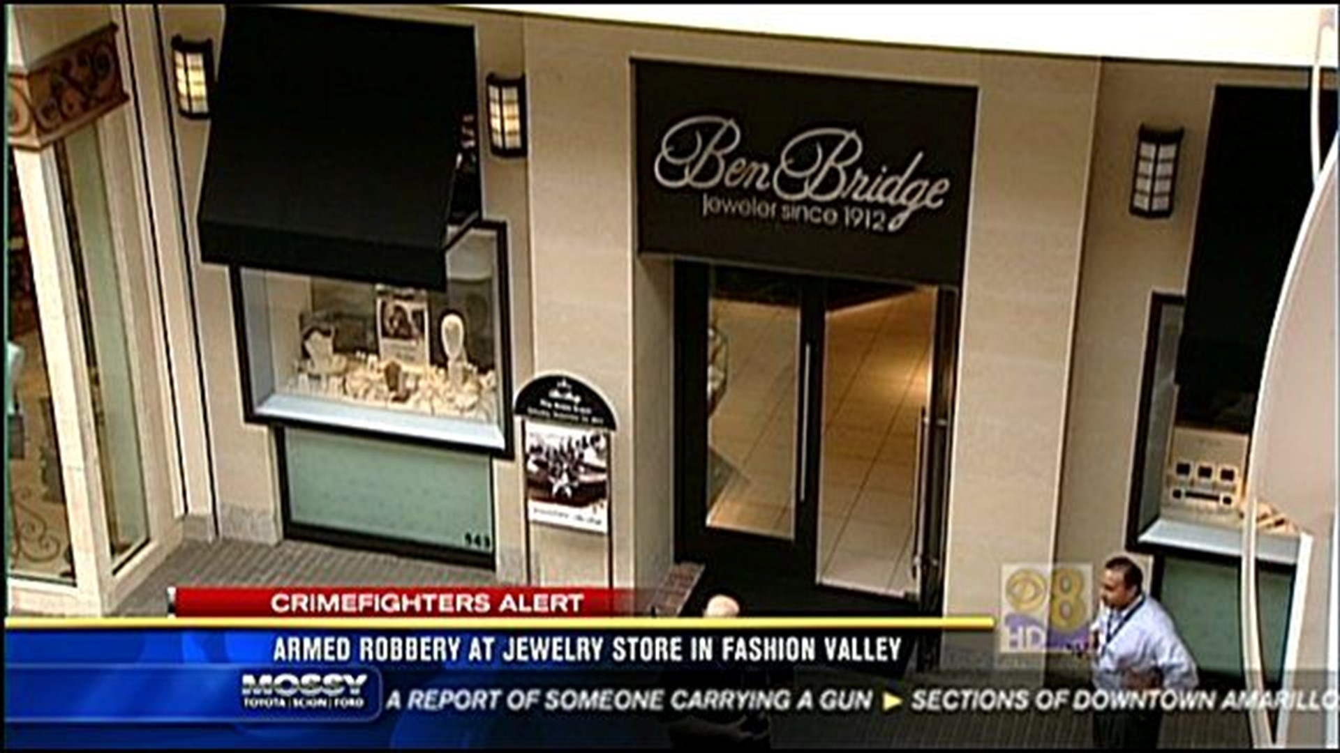 Armed robbery at Fashion Valley jewelry store
