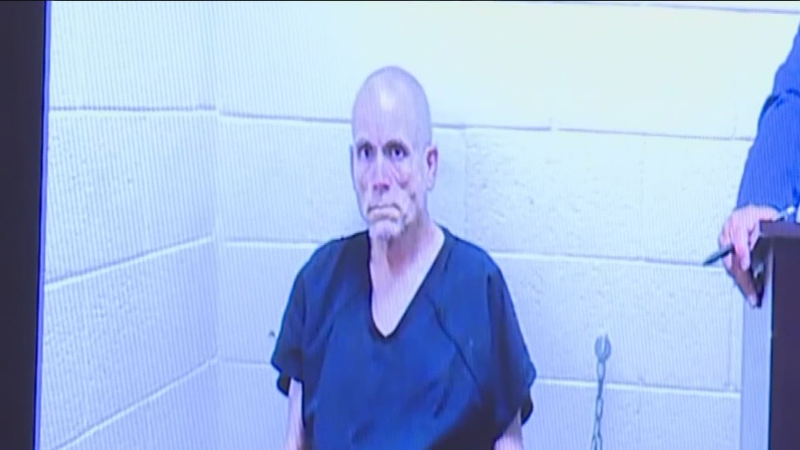 Man accused in Point Loma double murder pleads not guilty | cbs8.com