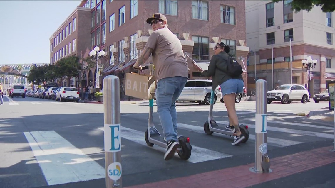 City of San Diego debuts bollards along Gaslamp's Fifth Avenue - Vimarsana News