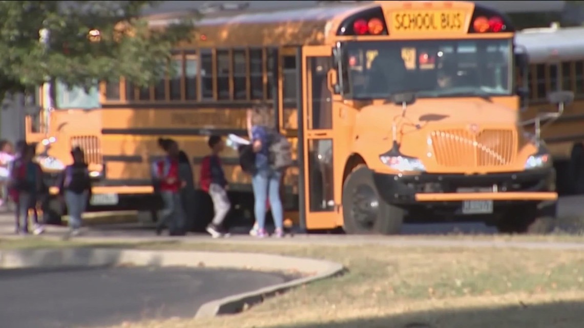 Thousands of students in the San Diego Unified School District head ...