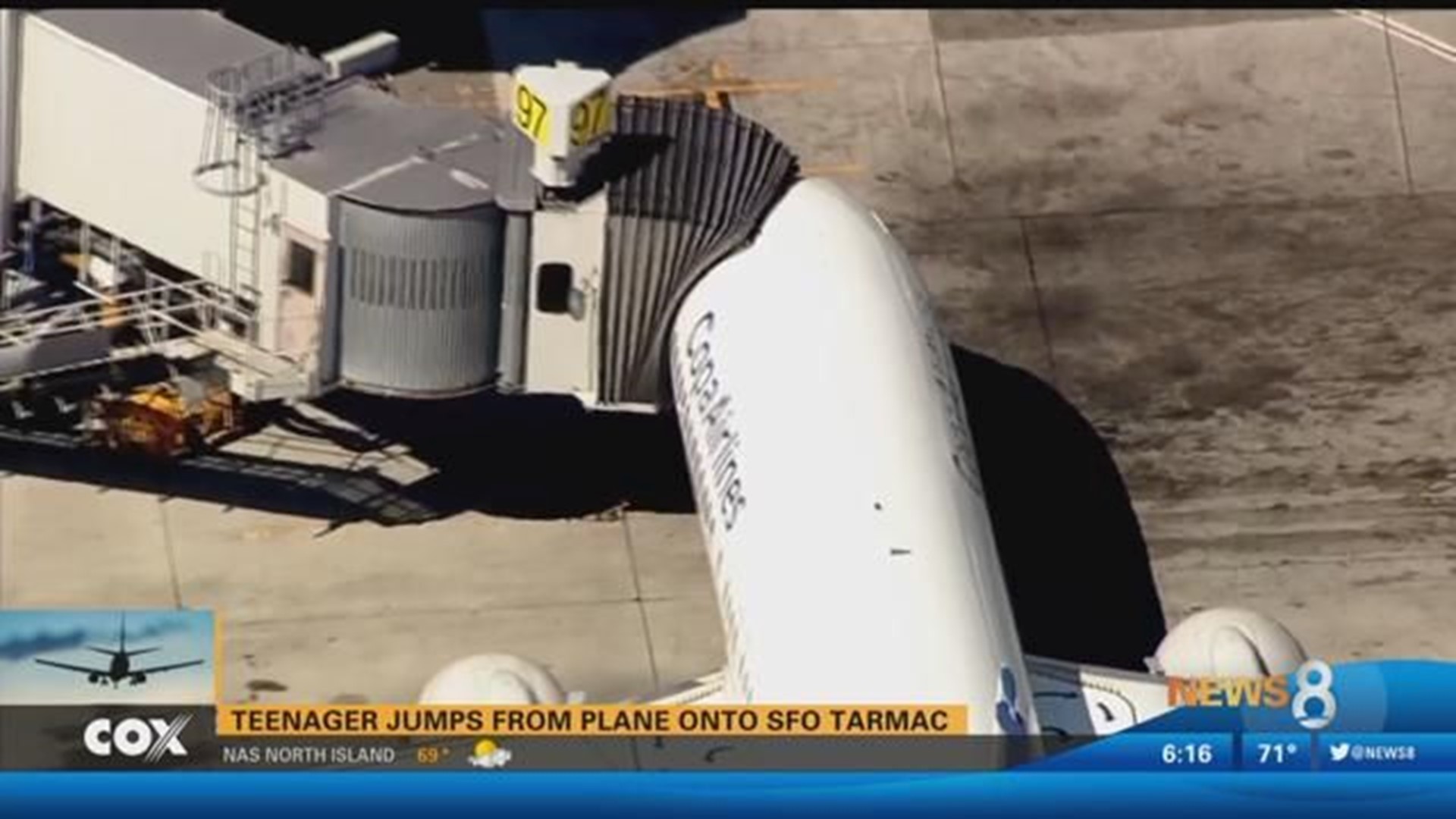 Teen jumps out of plane emergency door at San Francisco