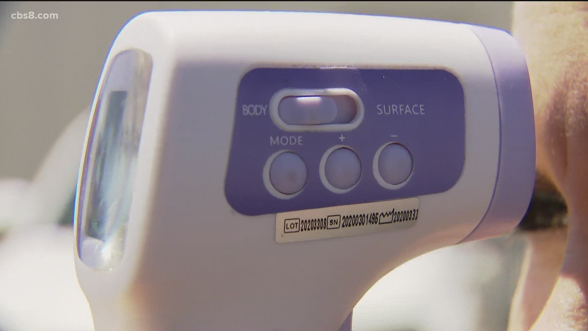 VERIFY: Can being outside impact your temperature?