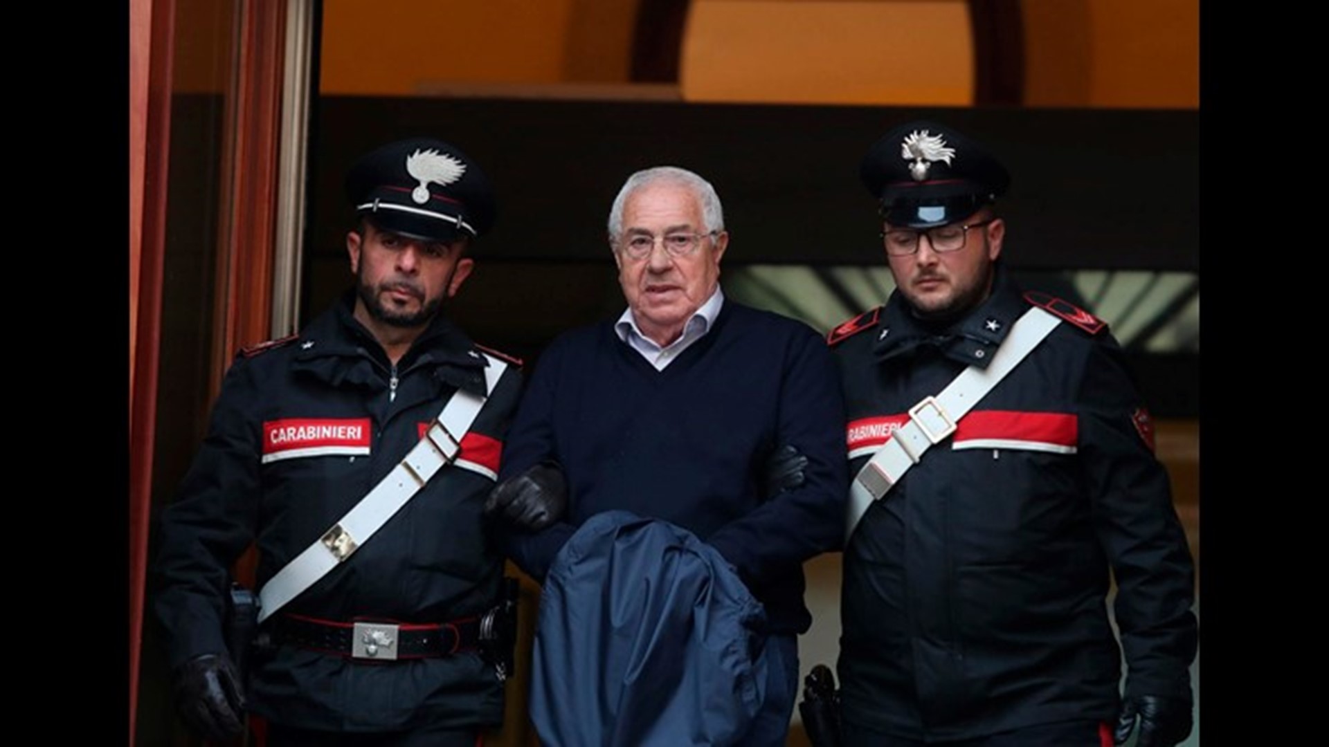 Italian Mafia 'godfather' Settimo Mineo held in Sicily raid | cbs8.com