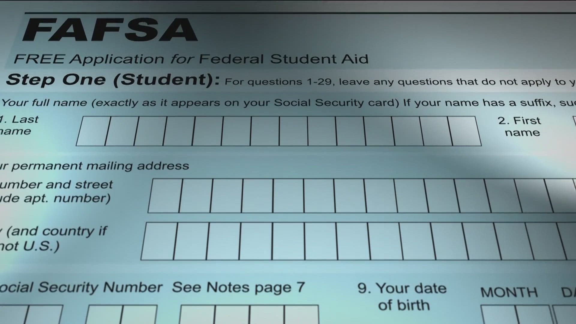 California extends student financial aid deadline