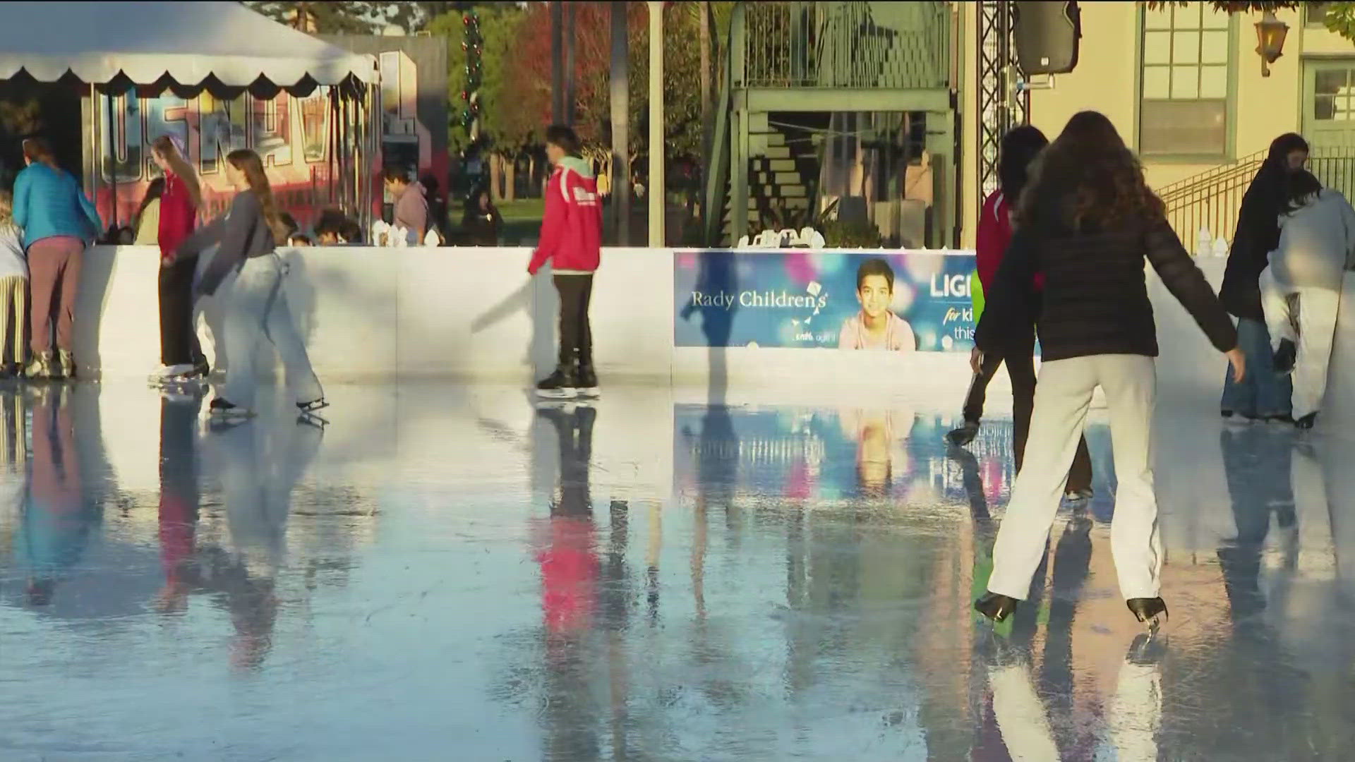 The Rady Children’s Ice Rink, now in its 27th year, is located in the Central Promenade at ARTS DISTRICT Liberty Station.