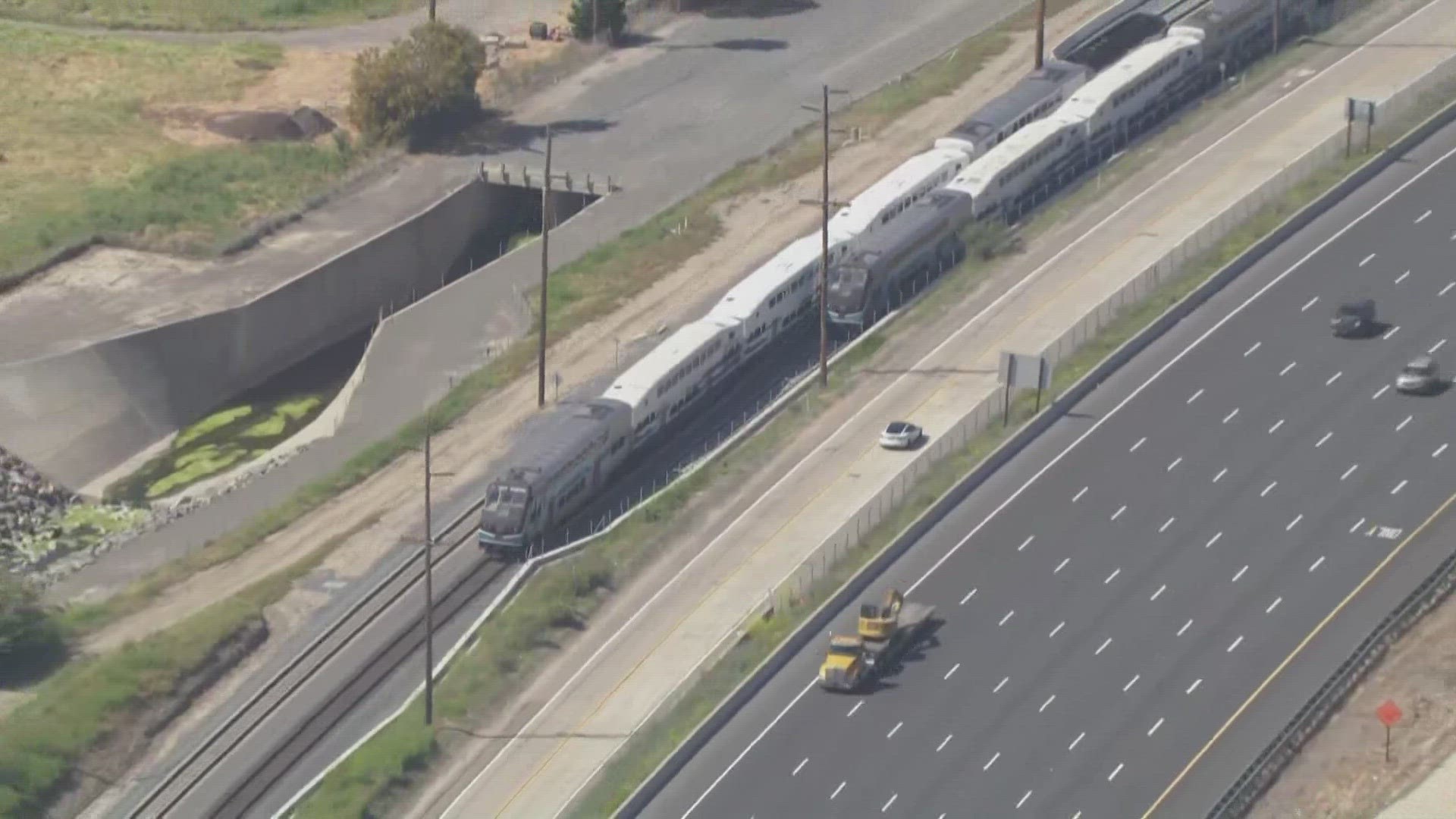 Metrolink shut down service at 1:11 p.m. after staff noticed the debris rolling down a hillside north of Metrolink's San Clemente Pier Station.