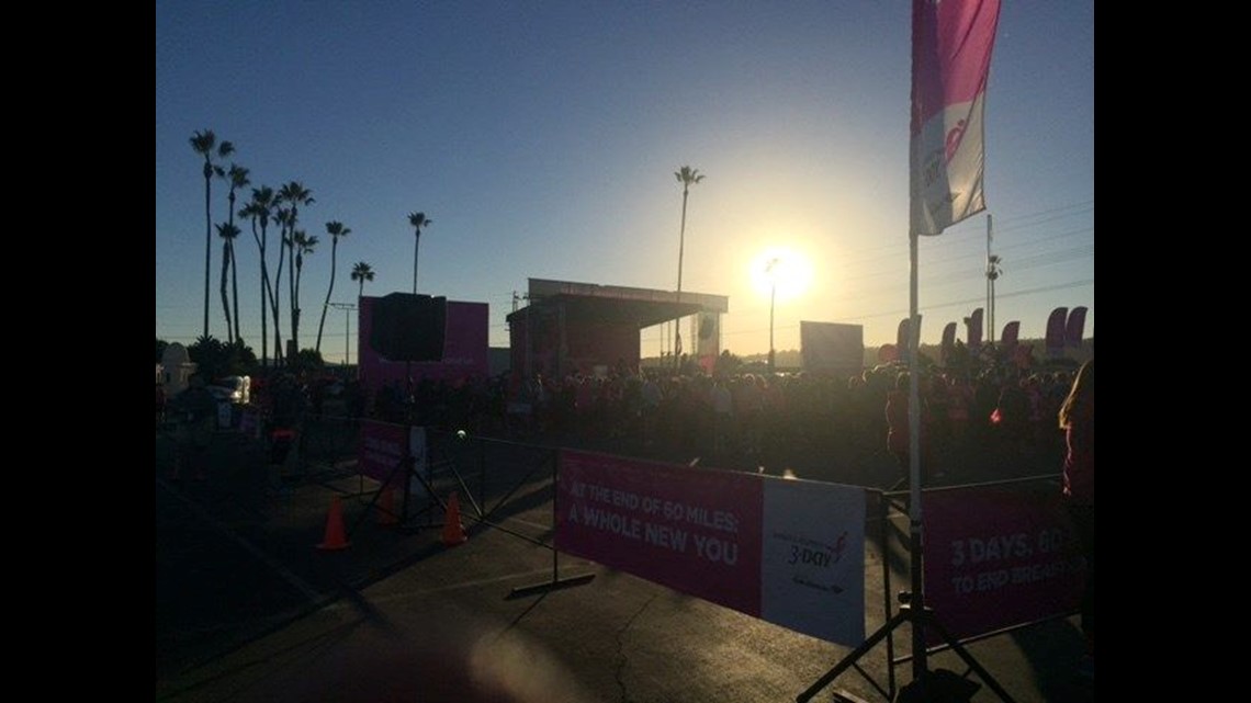 Day 1: Thousands kick off Susan G. Komen San Diego 3-Day | cbs8.com