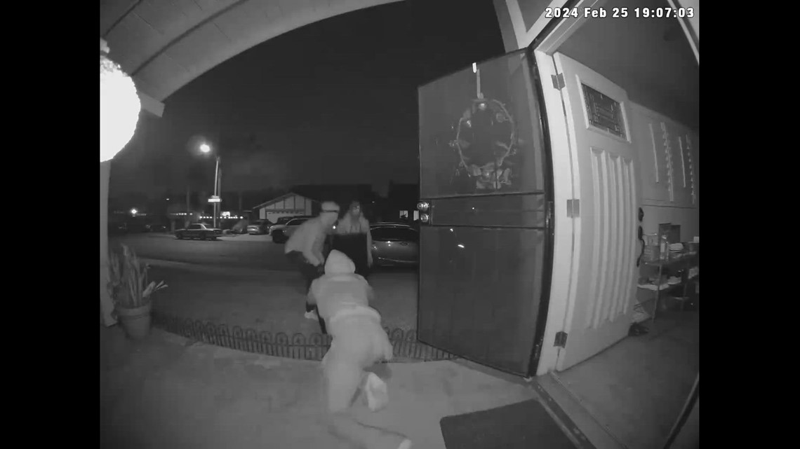 San Diego police investigating series of burglaries in Mira Mesa