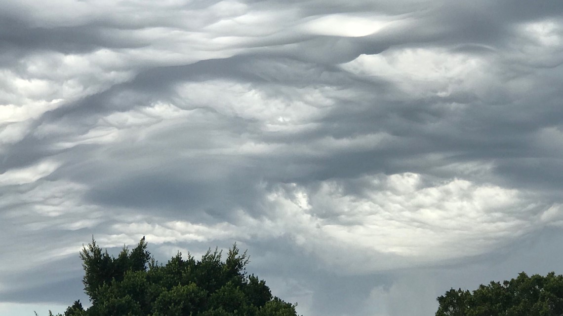 Heat and humidity sticking around San Diego