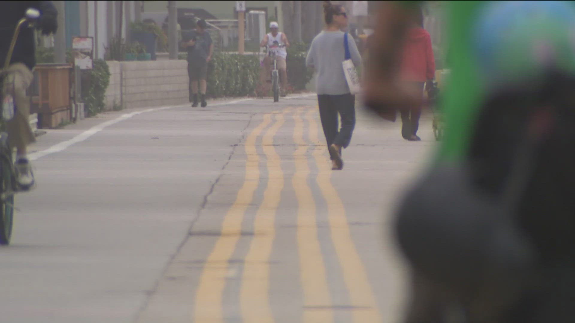 They were meant to keep things straight — but the new yellow lines on the Mission Beach boardwalk have people asking, "What happened here?"