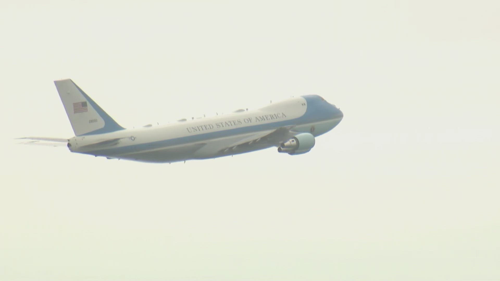 President Biden leaves San Diego in Air Force One as he is headed to Los Angeles.