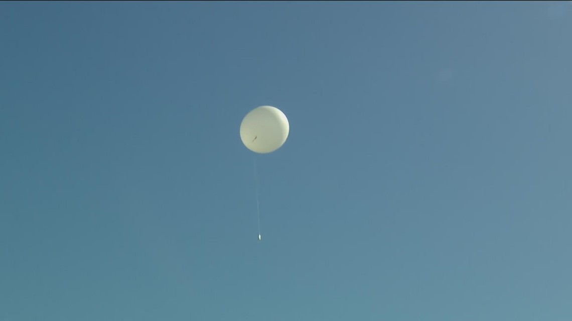 Scripps launches weather balloon study at Scripps Pier - Vimarsana News