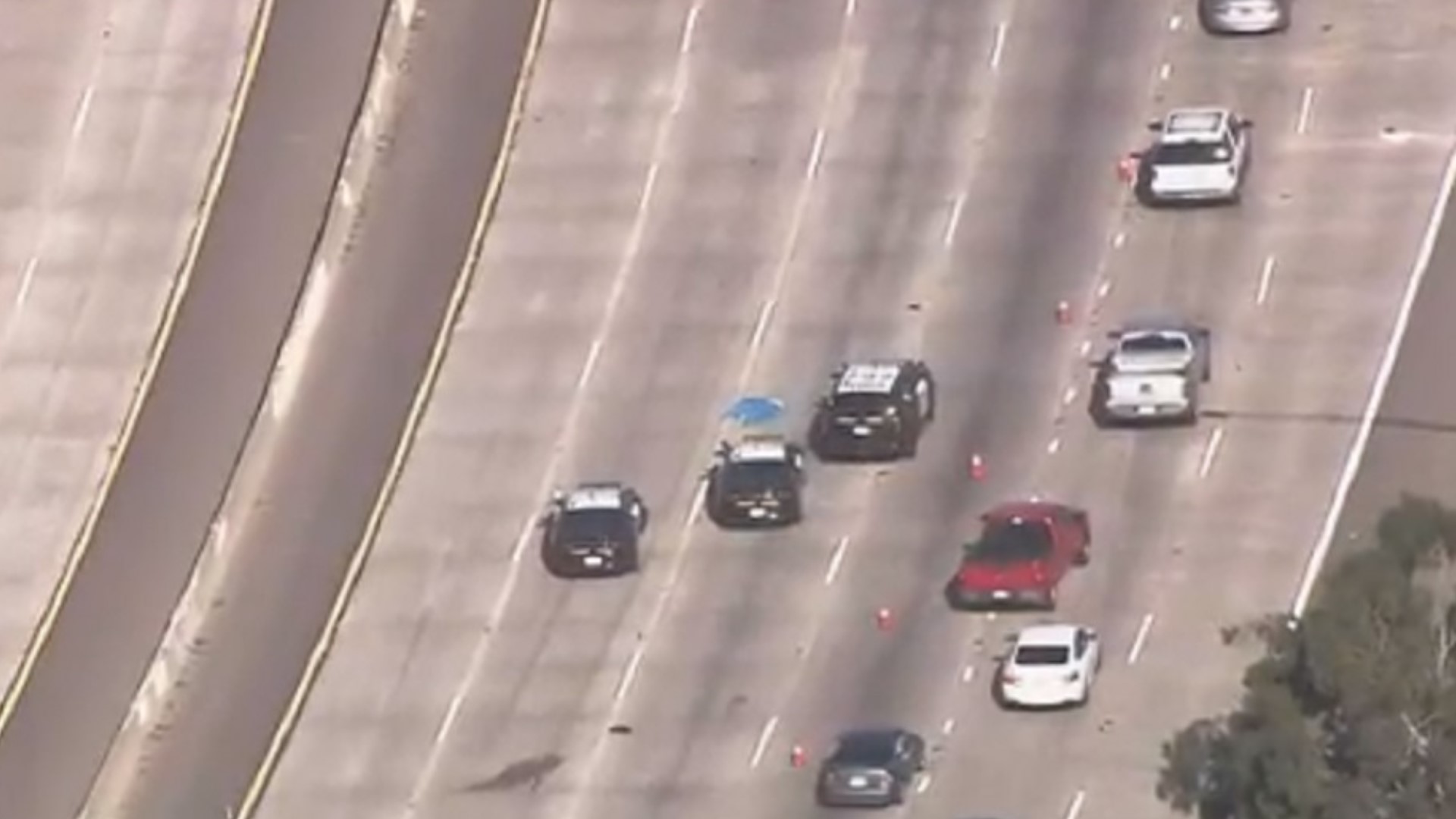 Pedestrian fatally struck on I-5 in downtown San Diego | cbs8.com