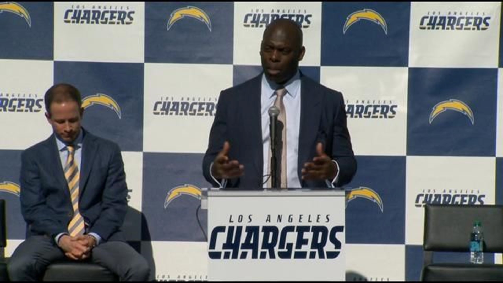 LA Chargers introduce Anthony Lynn as coach 
