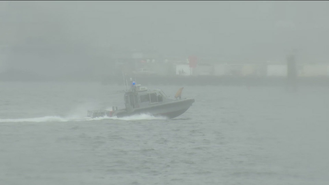 Military plane crashes into San Diego Bay