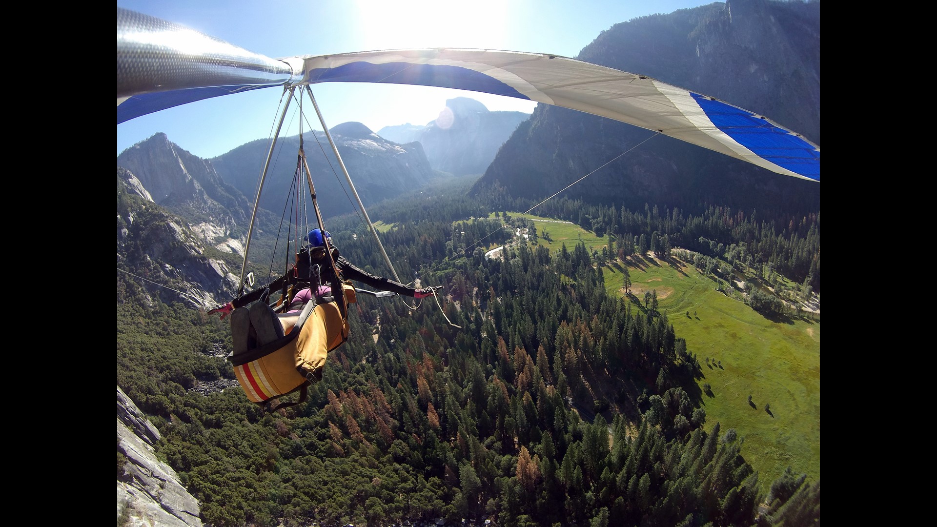 Up, up and away Fly to Palm Springs on a Hang Glider