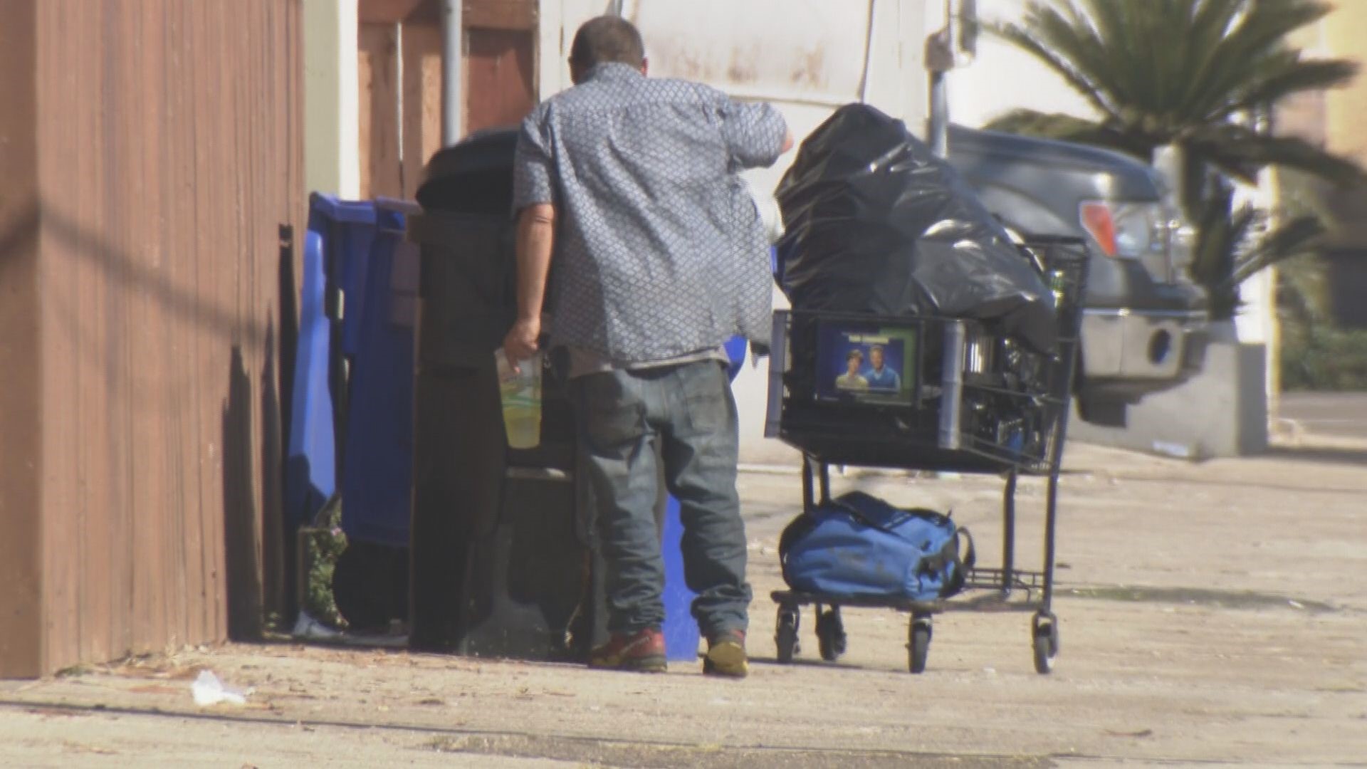 City of San Diego says scavenging in recycling bins is illegal