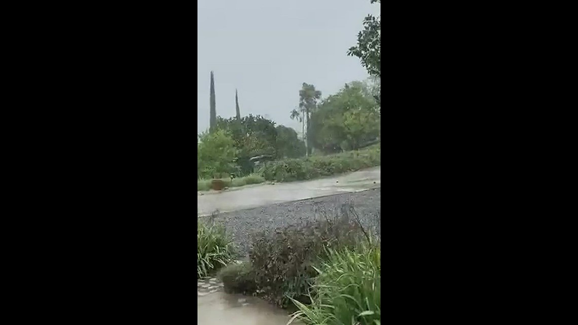 It does rain in California