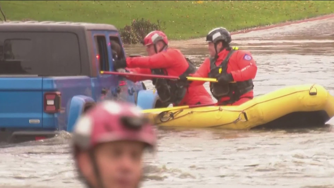 San Diego Lifeguards deploy new rescue boats ahead of summer season ...