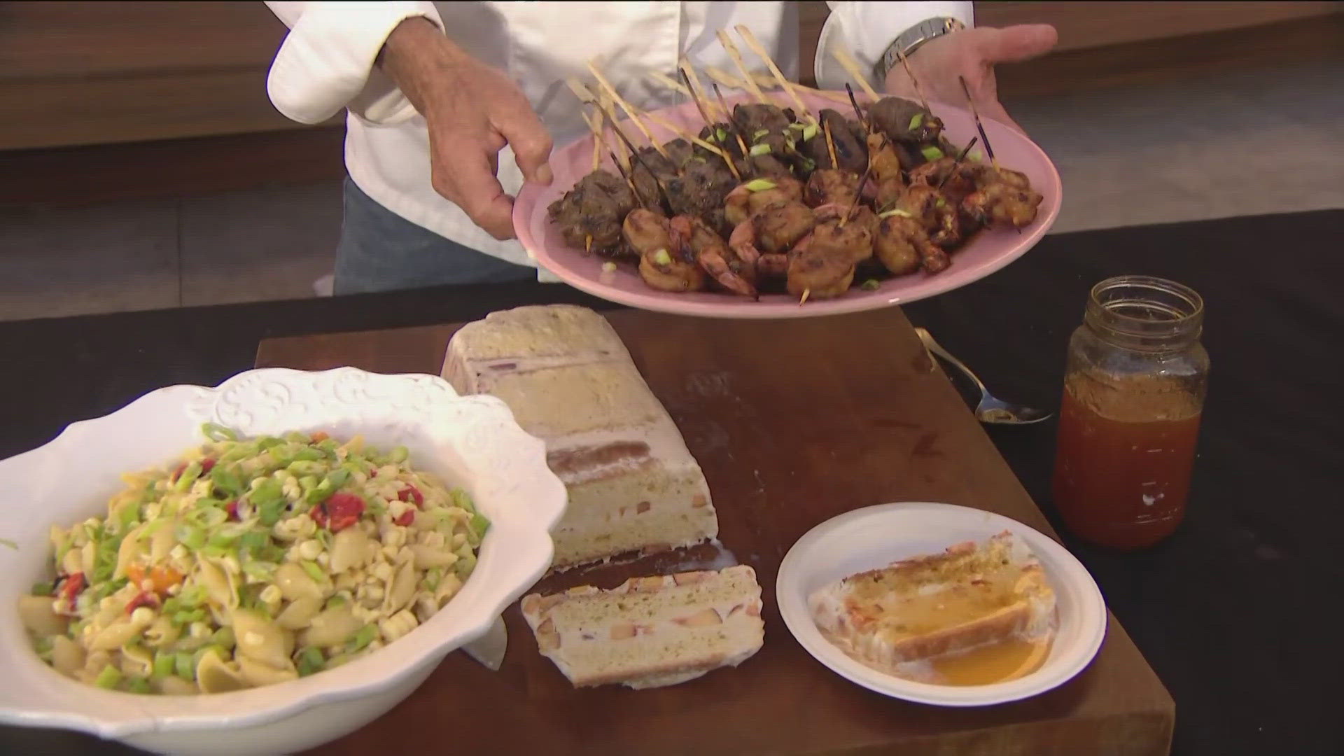 In this special edition of Cooking with Styles, Shawn takes over the CBS 8 Backlot to showcase a special Labor Day menu.