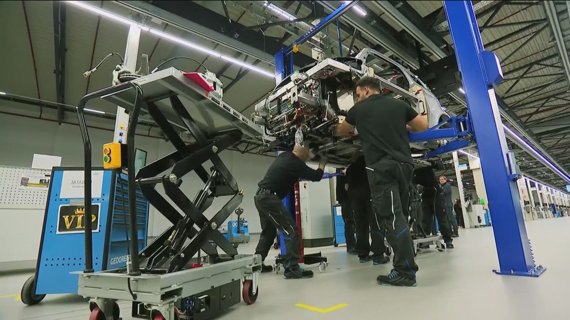 Electric car inventory increases in San Diego dealerships