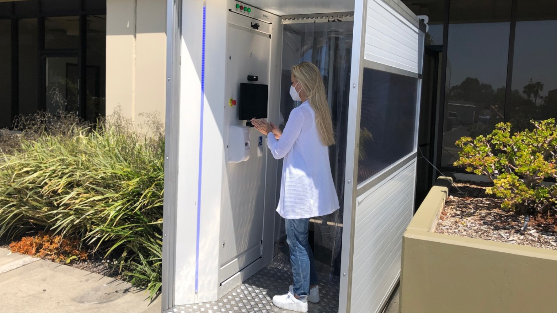 School Lab Mask Shipping containers turn into COVID-19 mobile test sites | cbs8.com