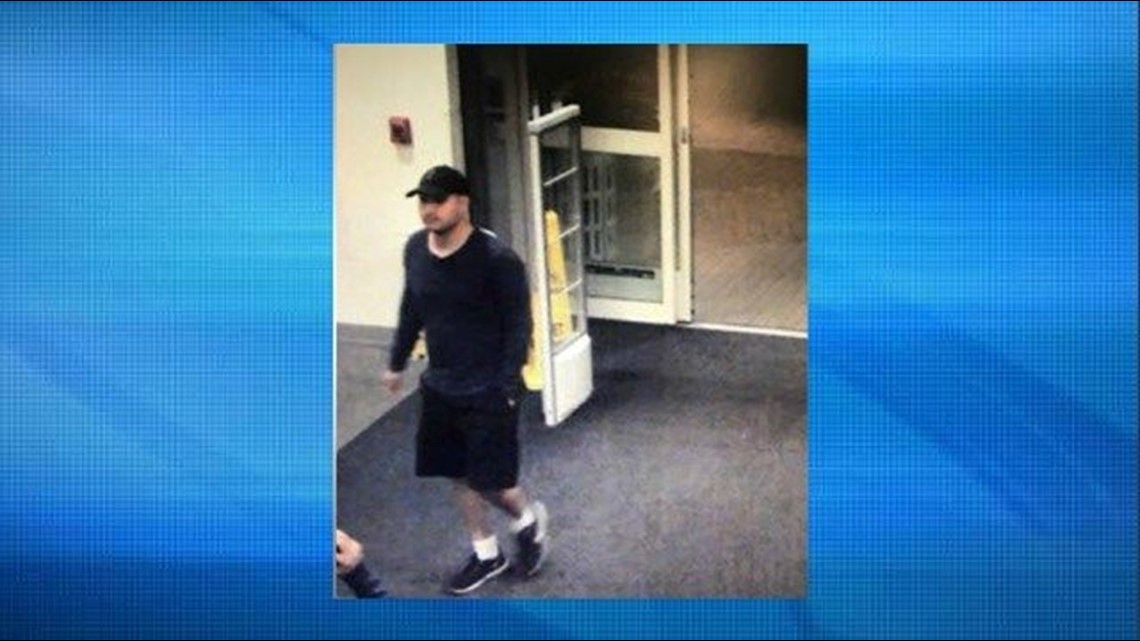 Man Groped 9 Year Old Girl At Oak Park Shopping Center 2822