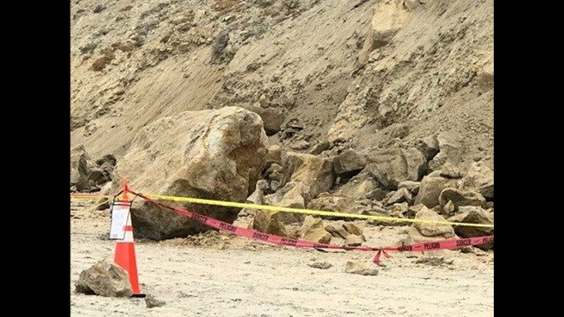 Lifeguards close section after bluff collapses at Torrey Pines State Beach
